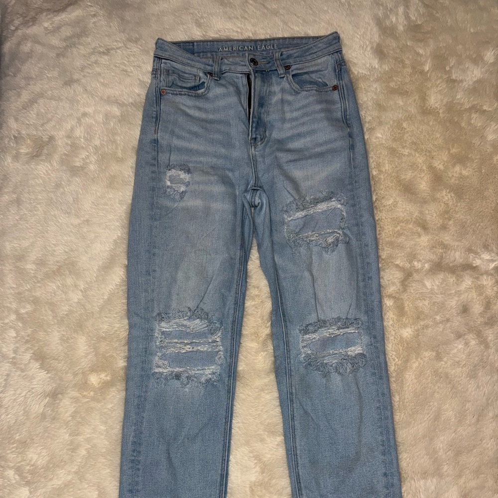 American Eagle Outfitters Light Blue Distressed Straight Leg Jeans